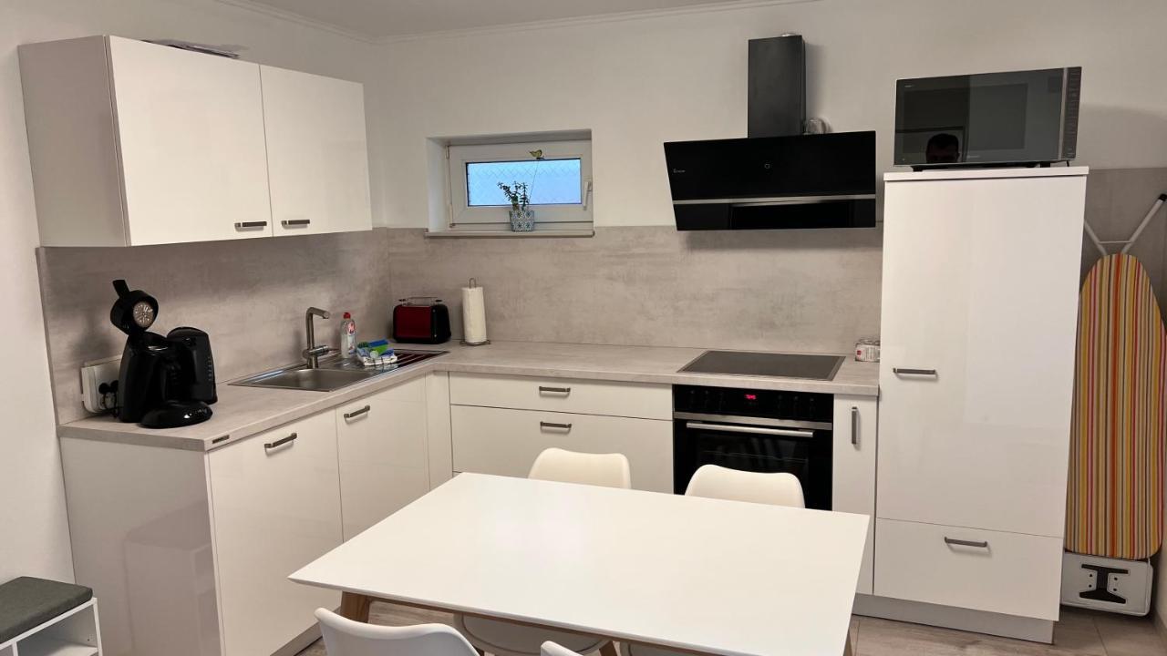 Awad'S White Apartment Руст Экстерьер фото