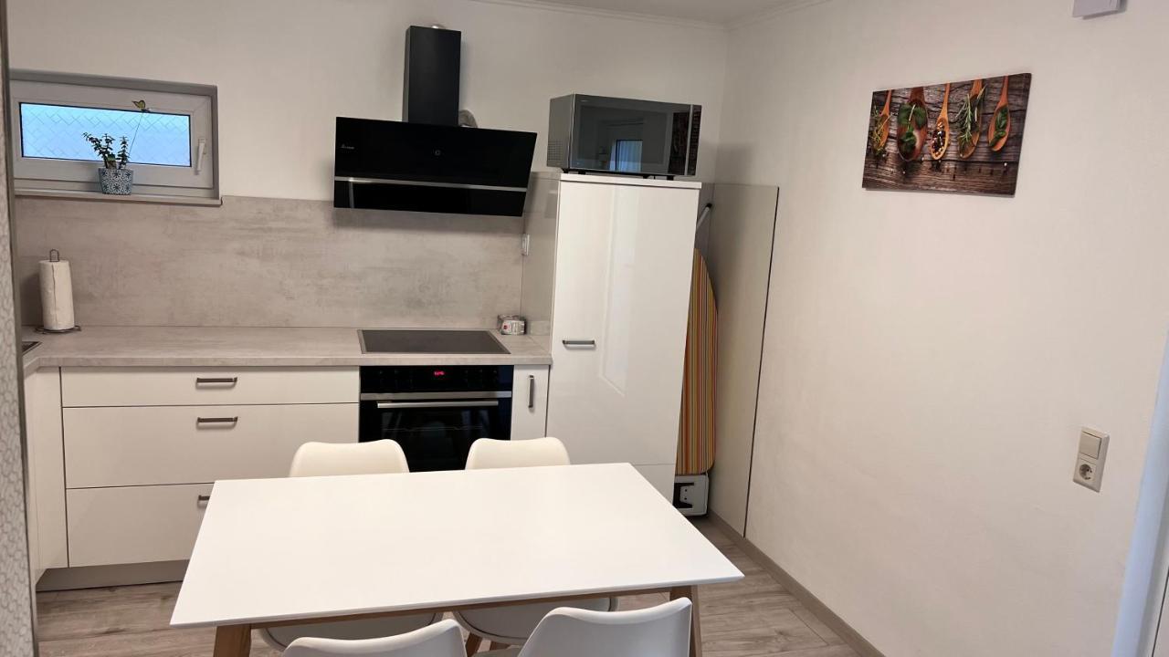 Awad'S White Apartment Руст Экстерьер фото